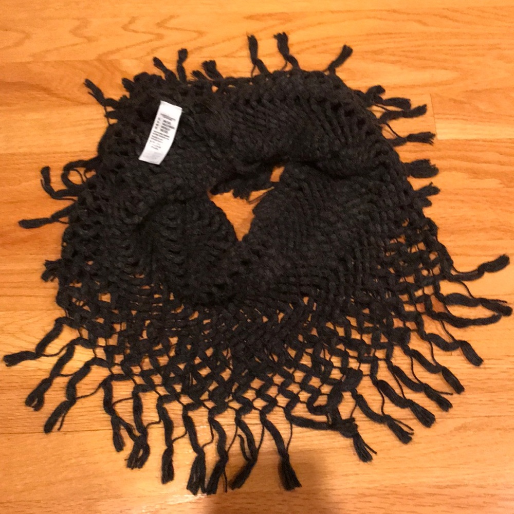 American Eagle Loop Scarf